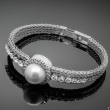 Brylantowa bransoletka z perłą