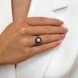 Platynowy pierścionek z szafirami